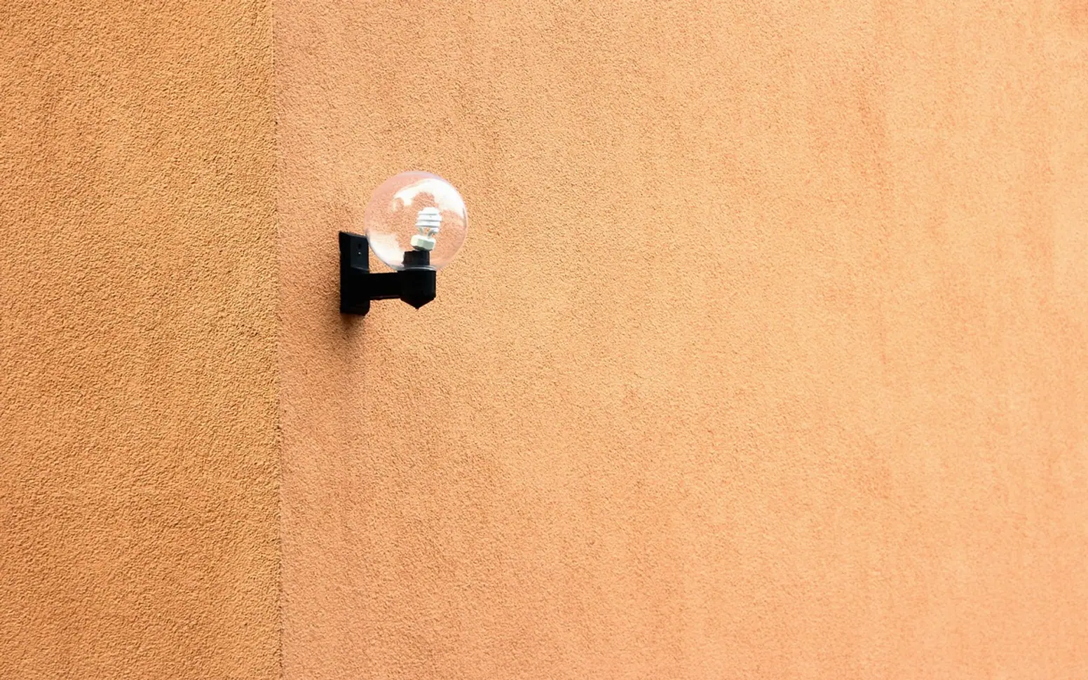 Lamp, energy-saving lamp and energy