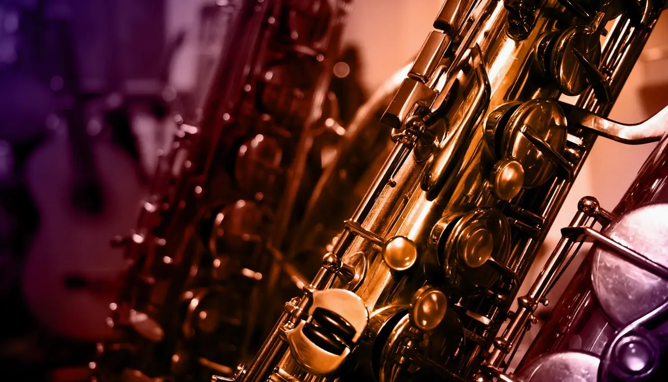 Saxophone, instrument and music